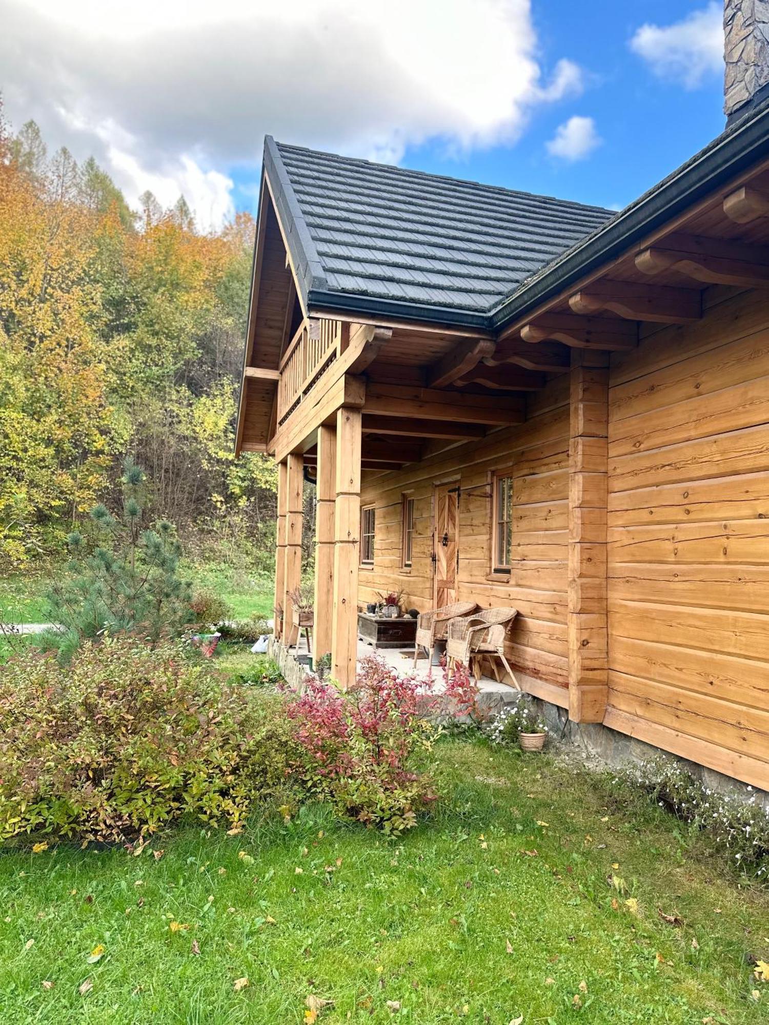 Fajna Chatka Ustrzyki Dolne Exterior foto